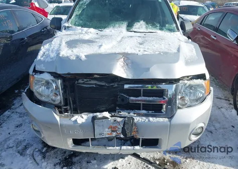 2011 Ford Escape Xlt from USA, damaged, VIN 1FMCU9D72BKB04053